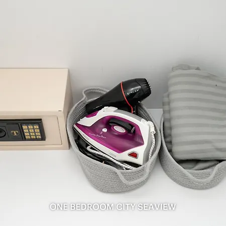 Lazuli & Seaview شقة *