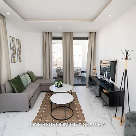 Lazuli & Seaview شقة لارنكا