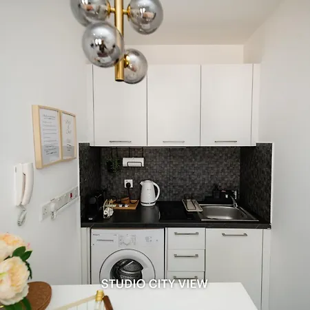 Lazuli & Seaview شقة لارنكا