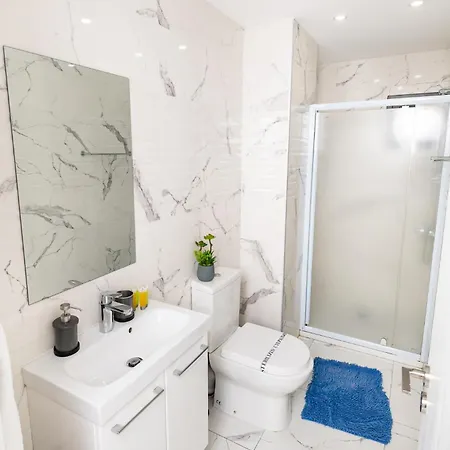 Lazuli & Seaview Larnaca