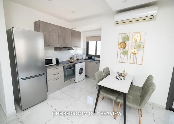 Lazuli & Seaview Apartmán